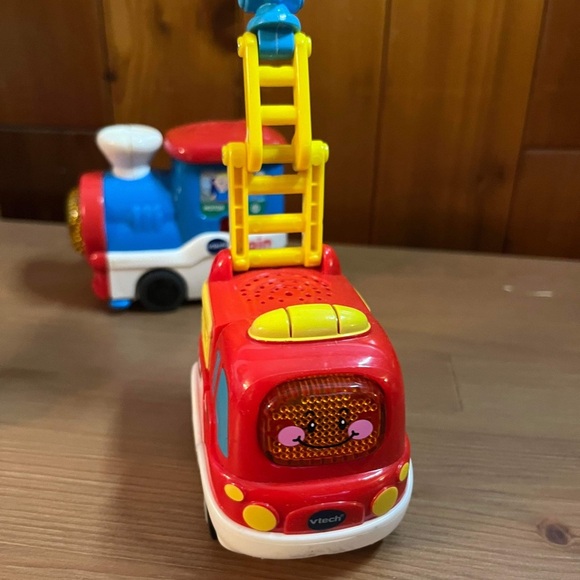 Lot of Three VTech Go Go Smart Wheels Vehicles - Picture 6 of 8